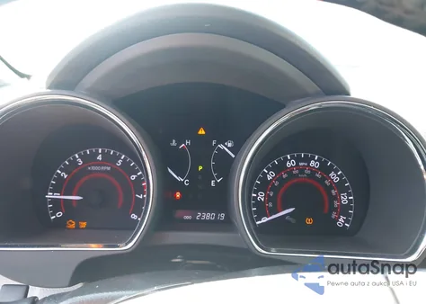 2013 Toyota Highlander Limited V6 z USA, uszkodzony, nr VIN 5TDYK3EH7DS127750